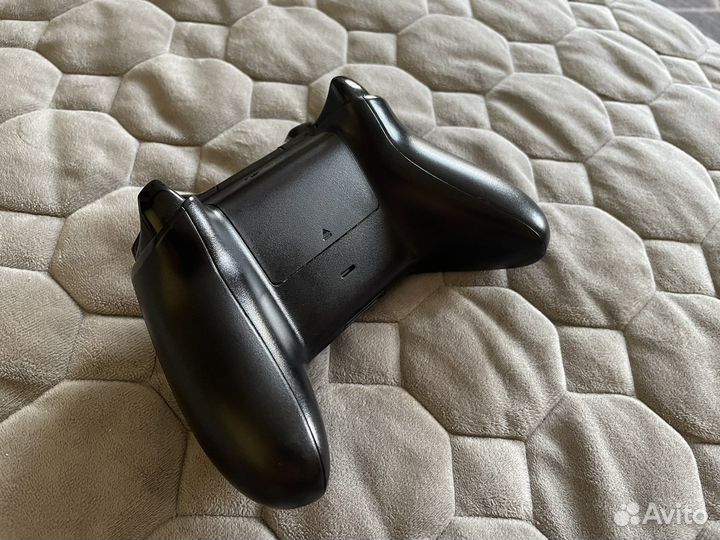 Джойстик xbox One