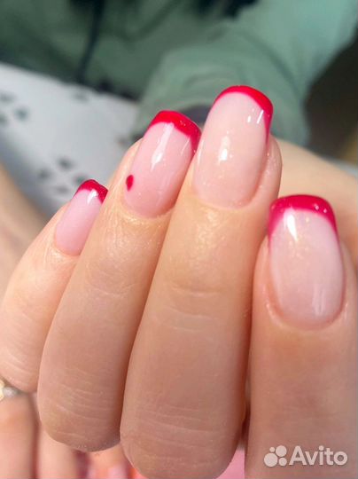 Маникюр педикюр