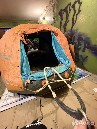 Лодка надувная ПСН 6М (плот спасательный надушной)