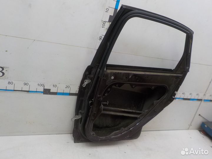 Дверь задняя правая на Ford Focus II 1702402