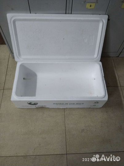 Коробка из пенопласта