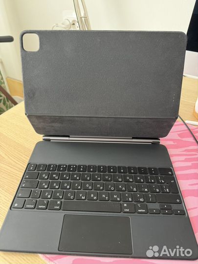 Чехол-клавиатура Apple Magic Keyboard 12,9