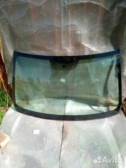 Стекло переднее Nissan Terrano 3 D10 2014