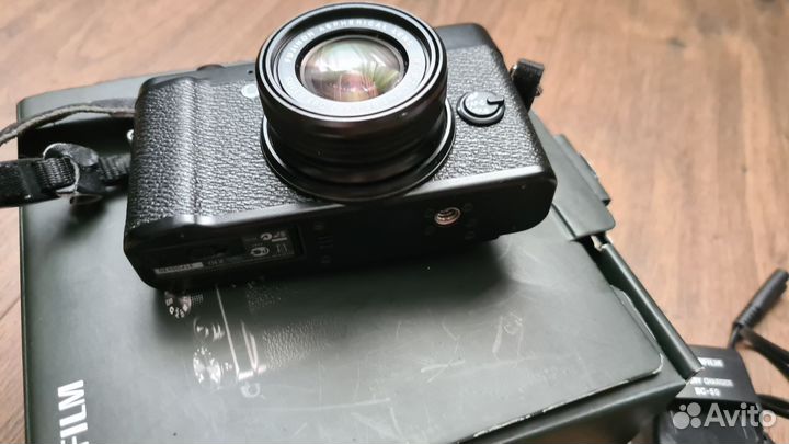 Fujifilm x10, идеальное состояние