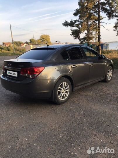 Chevrolet Cruze 1.6 МТ, 2010, 155 000 км