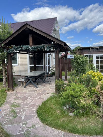 Дом 140 м² на участке 6 сот.