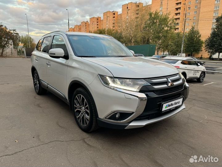 Mitsubishi Outlander 2.4 CVT, 2016, 133 417 км