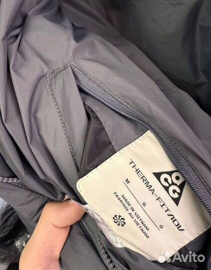 Пуховик двухсторонний Nike ACG Primaloft