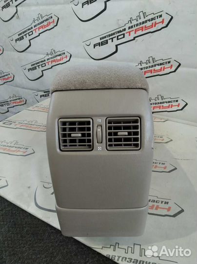 Подлокотник toyota daihatsu altis camry ACV30 ACV3