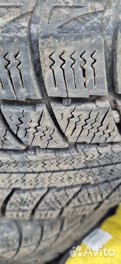 Triangle TR777 215/60 R16 99H