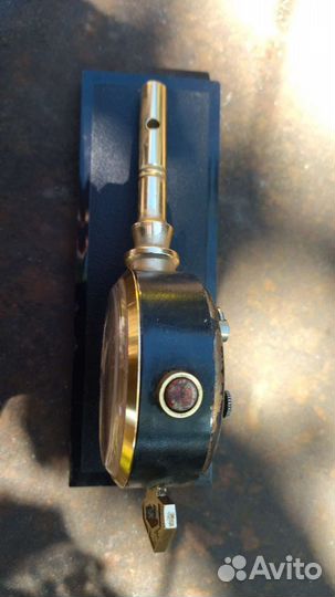 Часы будильник СССР