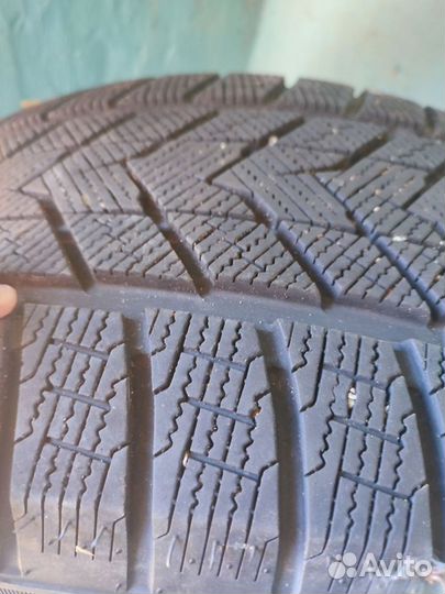 Grenlander IceHawke II 275/45 R21 и 315/40 R21