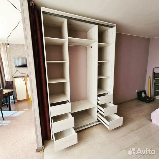 Шкаф купе встроенный