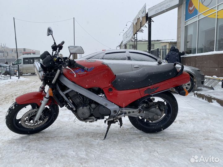 Honda NTV650