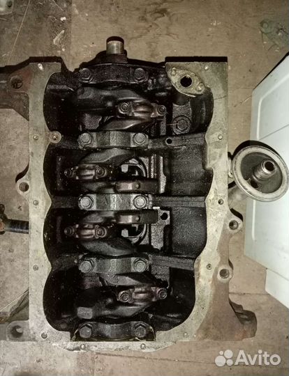 Двигатель, хонда D13B
