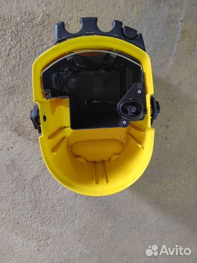 Моющий пылесос karcher