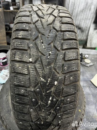 Nokian Tyres Nordman 7 215/60 R16