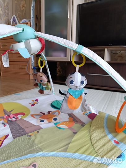 Детский развивающий игровой коврик