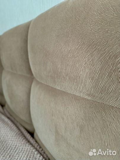Кровать ormatek с новым матрасом 200*200