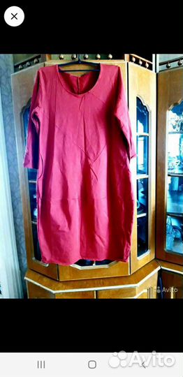 Много платьев