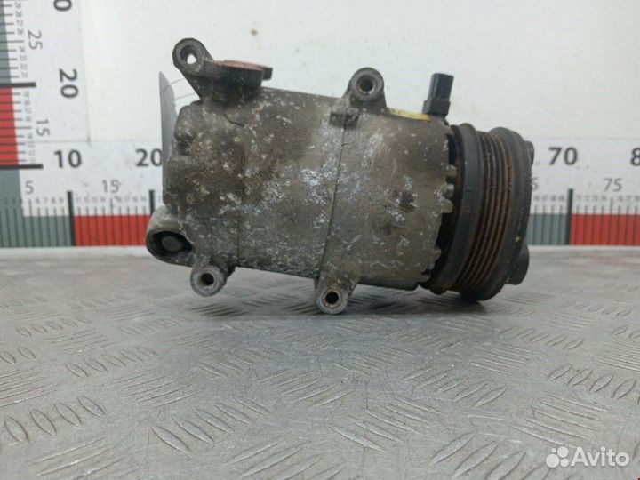 Компрессор кондиционера для Ford Focus 2 1784597