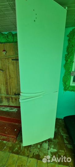 Холодильник бу