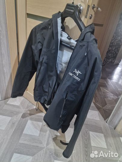 Arcteryx ветровка