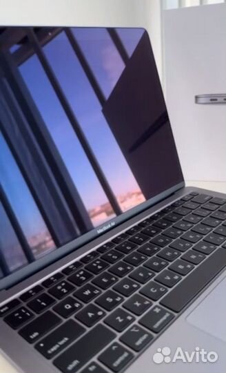 Macbook air m1 2020