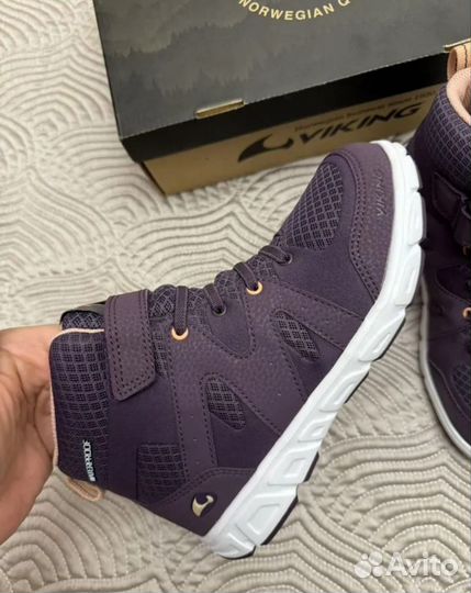 Демисезонные ботинки Viking 34 новые