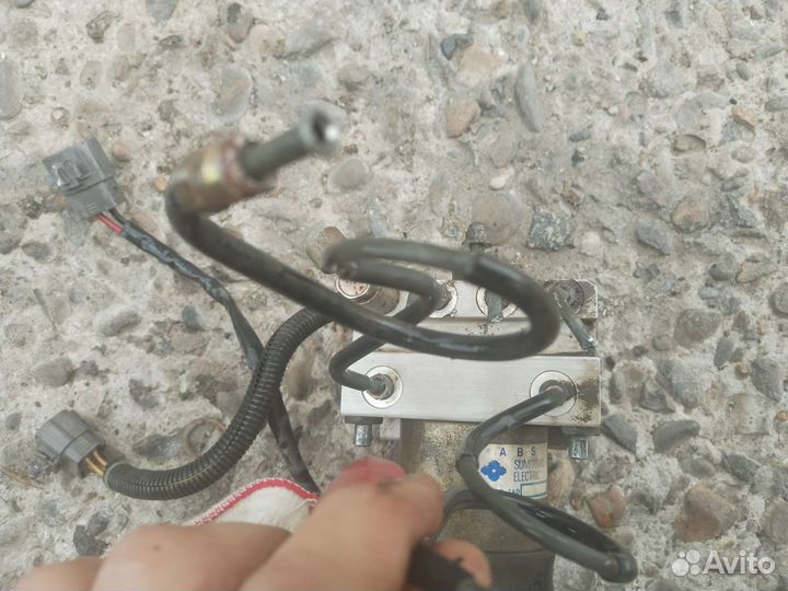 Блок абс мазда кседос 6 /mazda xedos 6 1999г