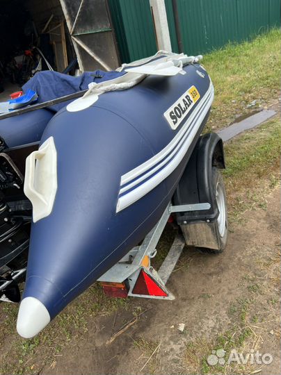 Моторная лодка