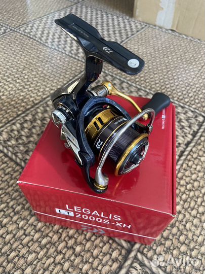Катушка Daiwa Legalis LT2000S-XH (модель 2018)