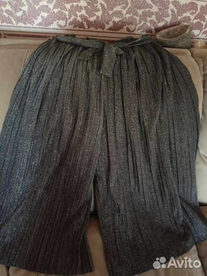 Юбка-шорты 60р немецкий бренд