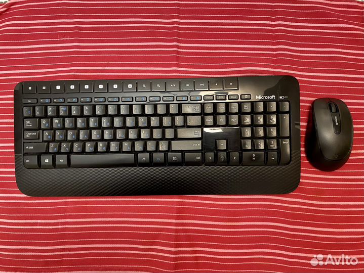Клавиатура беспроводная Microsoft с мышкой