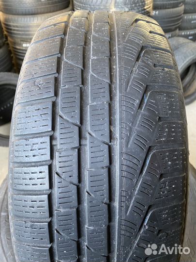 Pirelli Winter Sottozero 210 Serie II 225/50 R17 94H