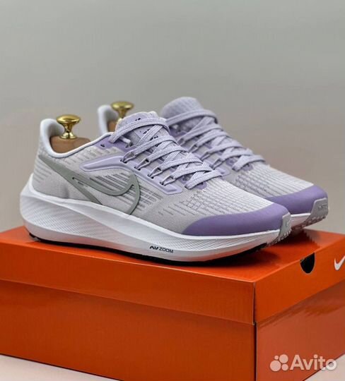 Кроссовки Nike air zoom