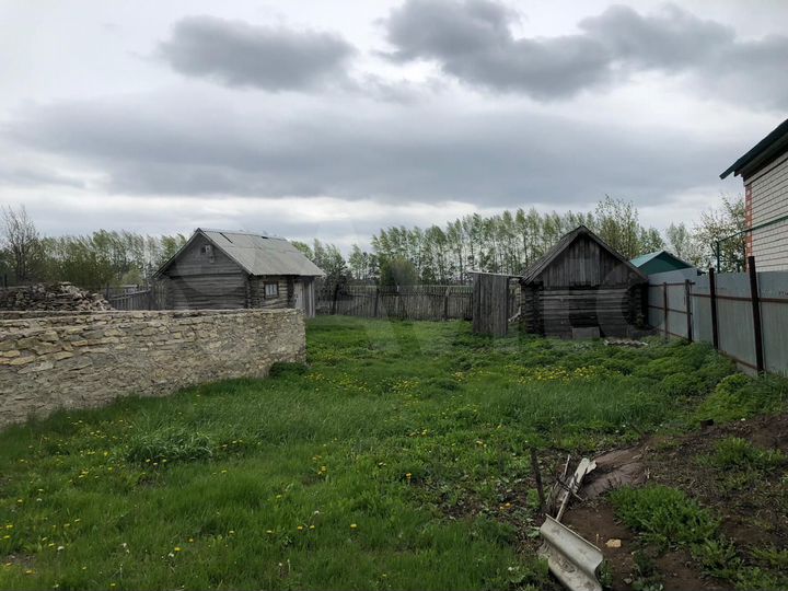Дом 55 м² на участке 2,8 га