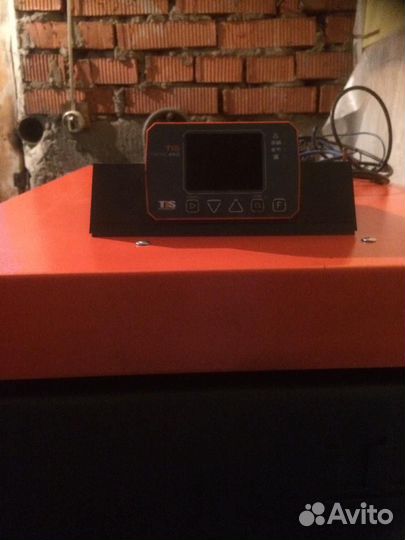 Твердотопливный котел Tis PRO DR 22