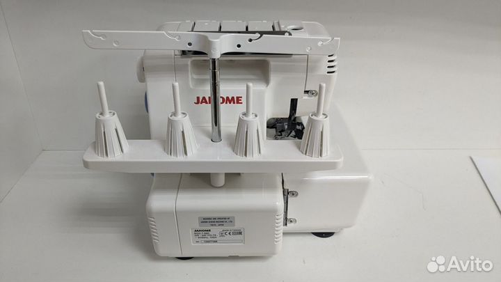 Швейная машина оверлок Janome t-99d