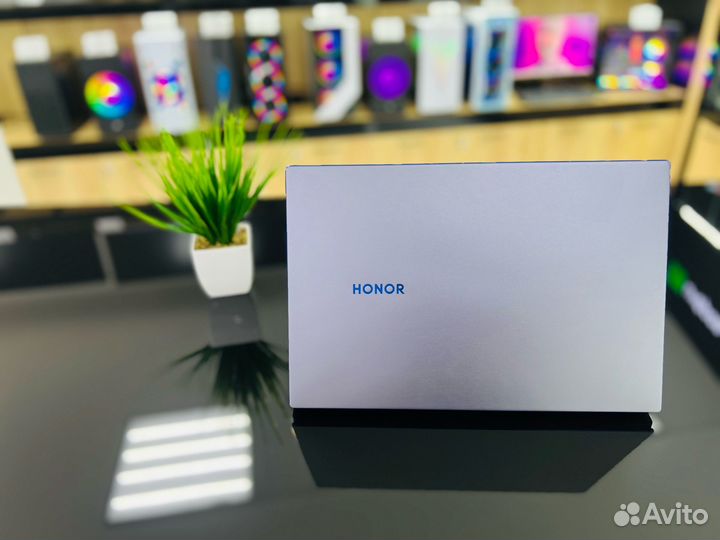 Мощный ноутбук 15,6