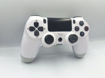 Геймпад PS4 Dualshock 4 (б/у), белый