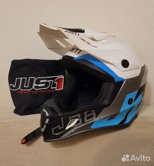 Шлем Just 1 размер М