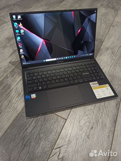 Asus 15.6 oled 3k 120гц/i5 13500H 12 ядер/ssd1000