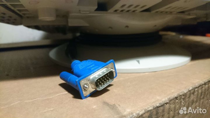Монитор Samsung SyncMaster 793mb