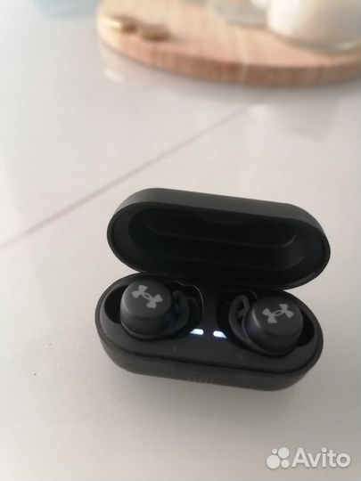 Bluetooth JBL Under Armour True Wireless Streak