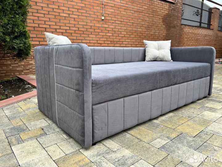 Мягкий кровать