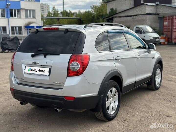 Chevrolet Captiva 2.4 AT, 2012, 250 000 км