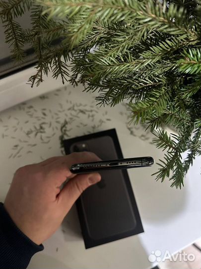 iPhone 11 Pro Max, 256 ГБ