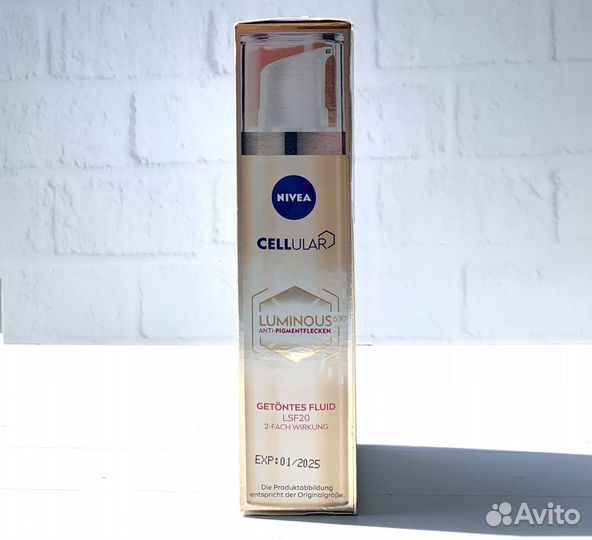 Тональный крем-флюид Nivea Luminous 630