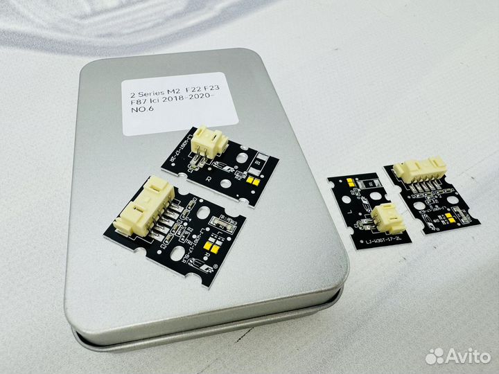 Желтые модули фар BMW F22 F23 F87 рест